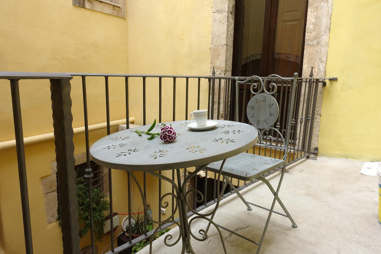 Bb Opera Dei Pupi Bed & Breakfast Syracuse Luaran gambar