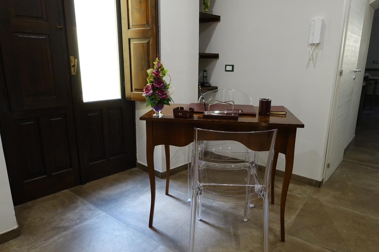 Bb Opera Dei Pupi Bed & Breakfast Syracuse Luaran gambar