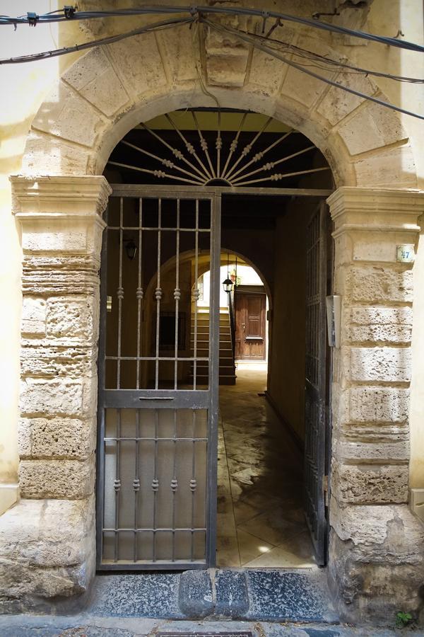 Bb Opera Dei Pupi Bed & Breakfast Syracuse Luaran gambar