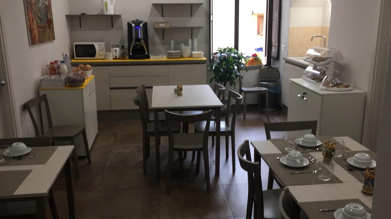 Bb Opera Dei Pupi Bed & Breakfast Syracuse Luaran gambar